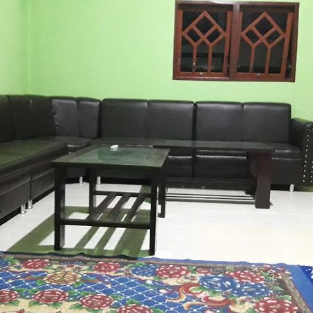Penginapan Asidik Bira Esterno foto